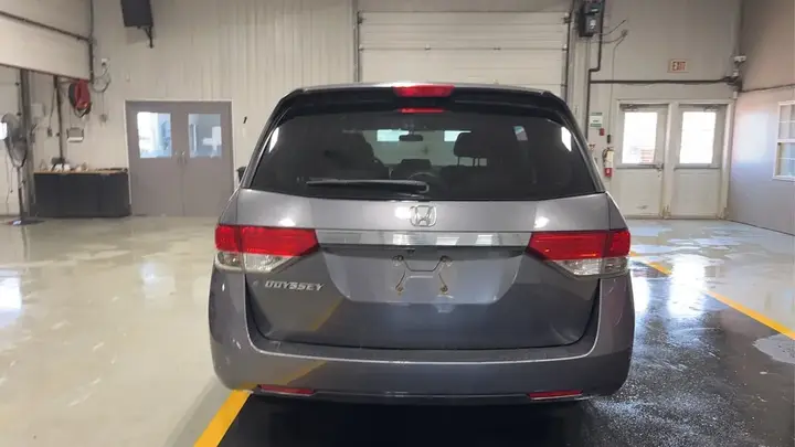 Honda Odyssey 2015 photo 4