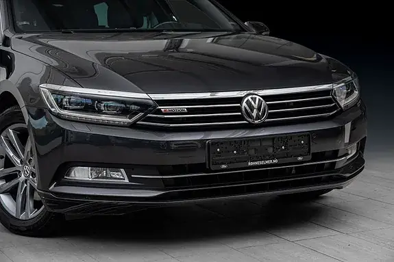 Volkswagen Passat 2019 photo 2