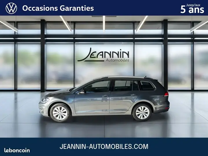 Volkswagen Golf 2019 photo 2