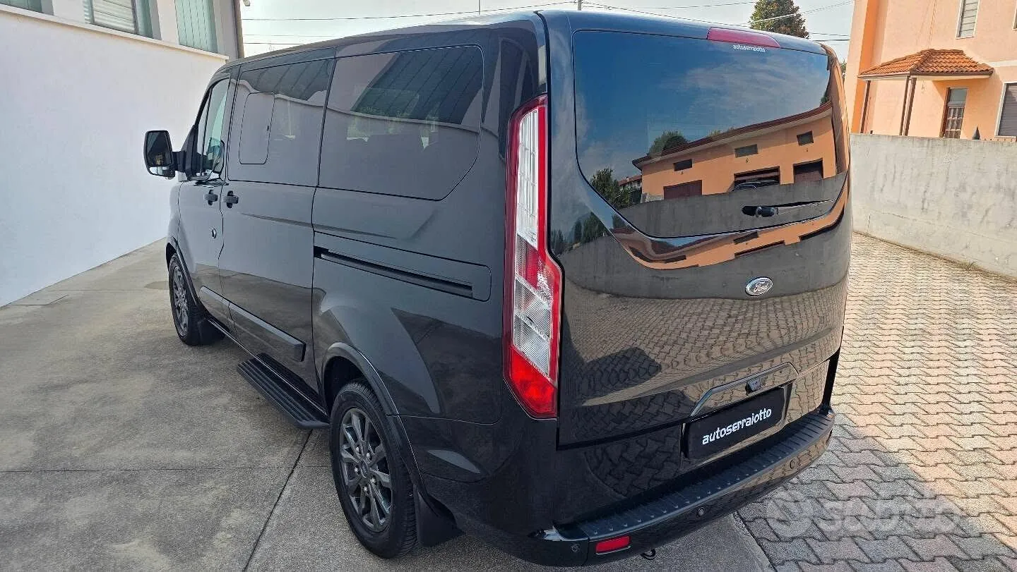 Ford Tourneo Custom 2019 photo 4