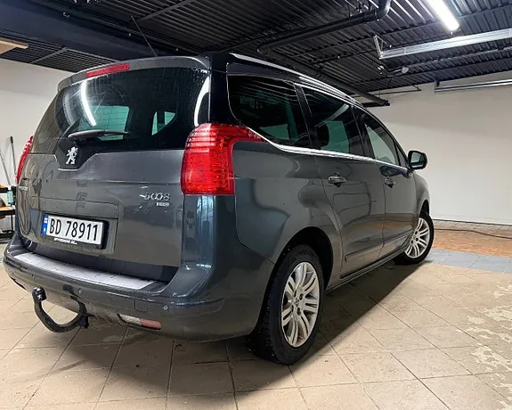 Peugeot 5008 2013 photo 5