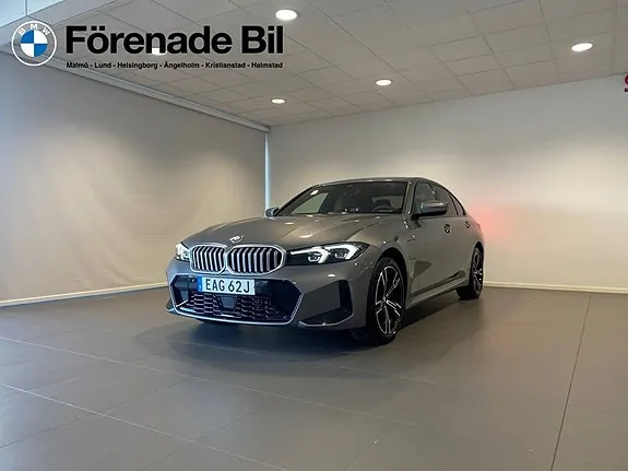 BMW 330E