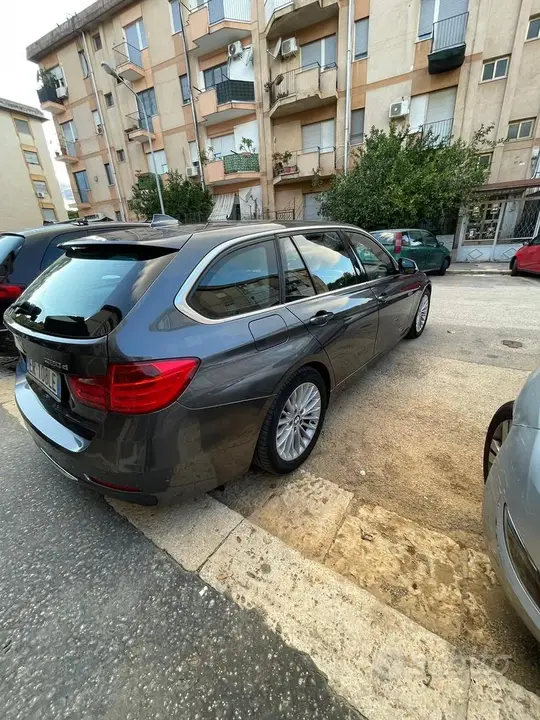 BMW 320I 2013 photo 2