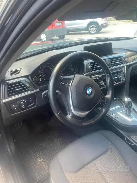 BMW 320I 2013 photo 5
