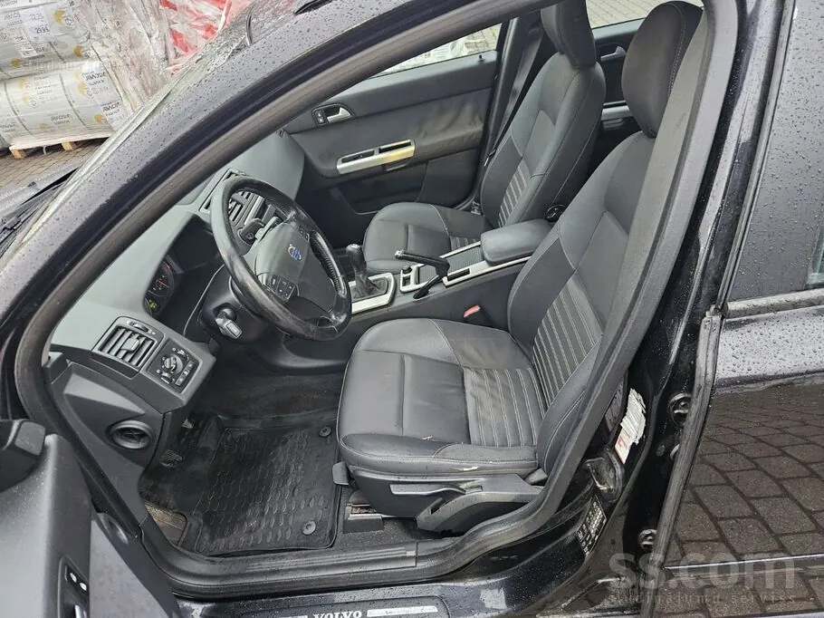 Volvo V50 2008 photo 5