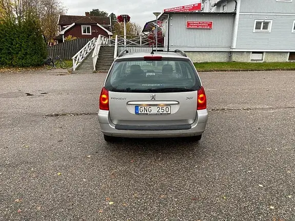 Peugeot 307 2008 photo 5