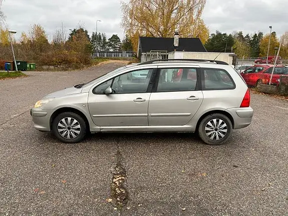 Peugeot 307 2008 photo 3
