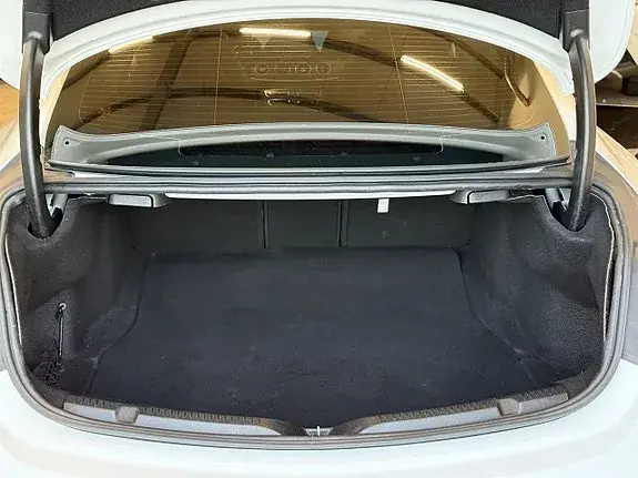 Mercedes-Benz E 200 2017 photo 5