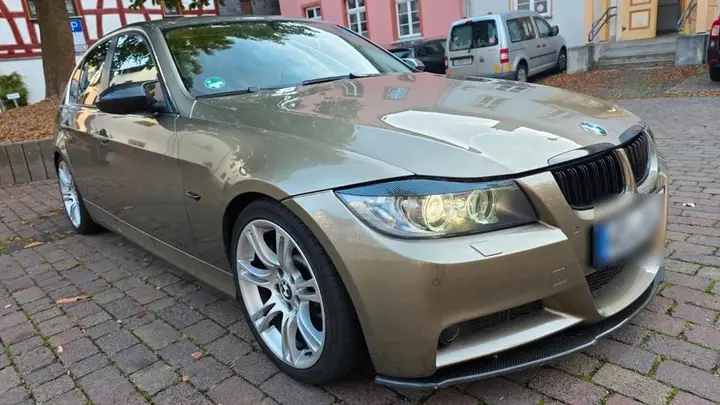 BMW 330D