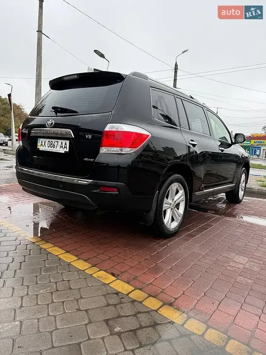 Toyota Highlander 2012 photo 5