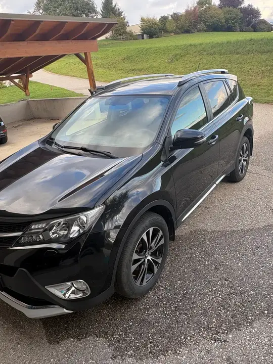 Toyota Rav4 2015 photo 3