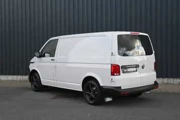 Volkswagen Transporter 2021 photo 3