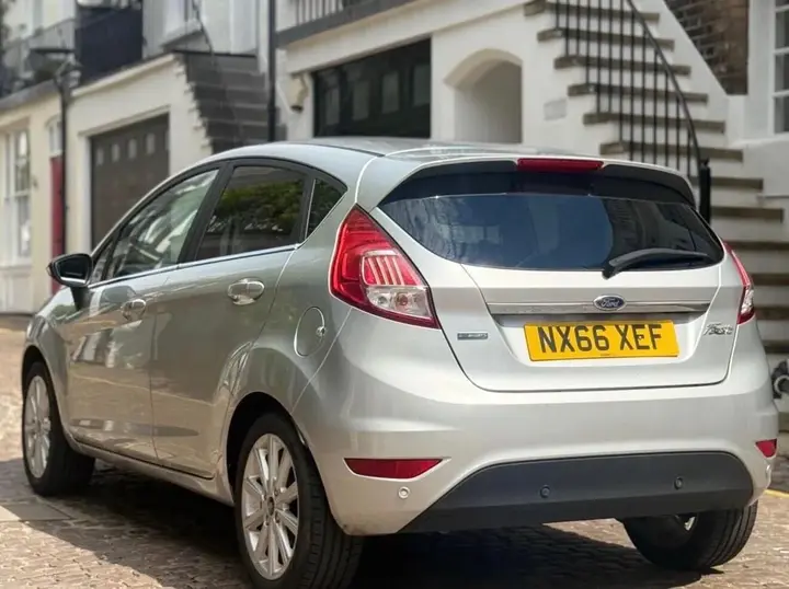 Ford Fiesta 2016 photo 4