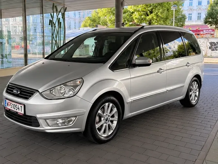 Ford Galaxy 2012 photo 2