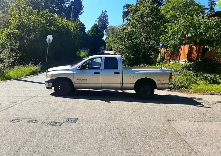 Dodge Power Ram 1500 2004 photo 4