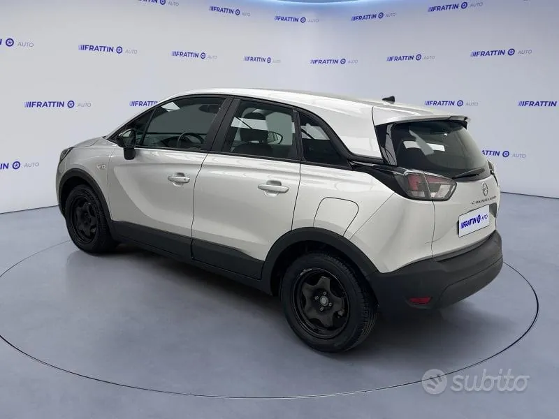 Opel Crossland 2022 photo 2