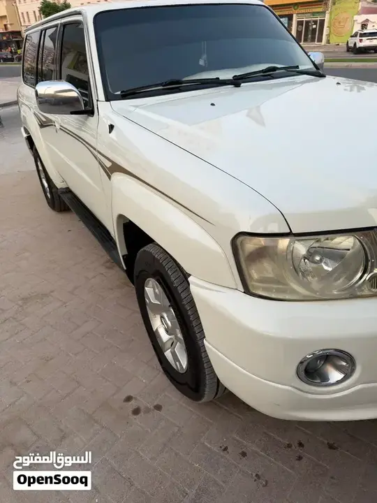 Nissan Patrol 2005 photo 4