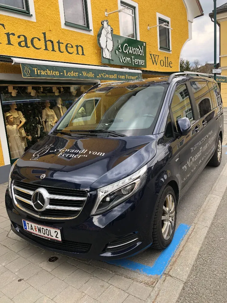 Mercedes-Benz V-Class 2017 photo 2