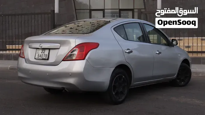 Nissan Sunny 2012 photo 3