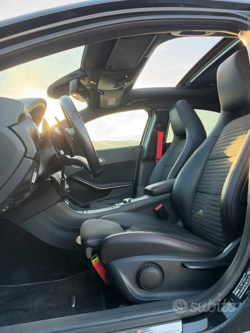 Mercedes-Benz A250 2016 photo 5