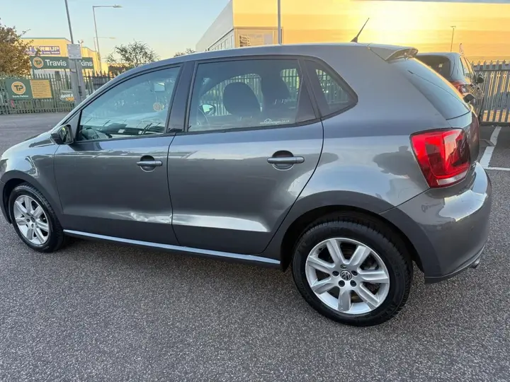 Volkswagen Polo 2014 photo 5
