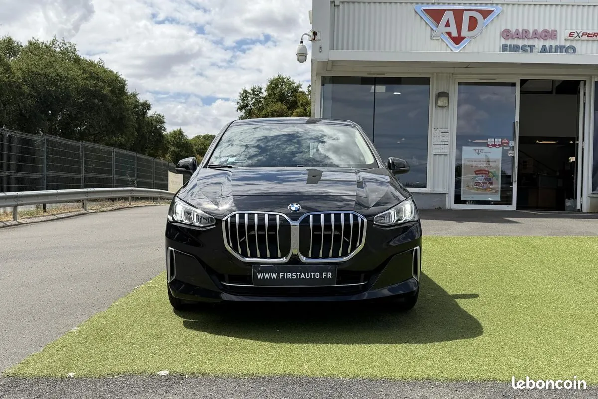 BMW Série 2 Active Tourer 2023 photo 2