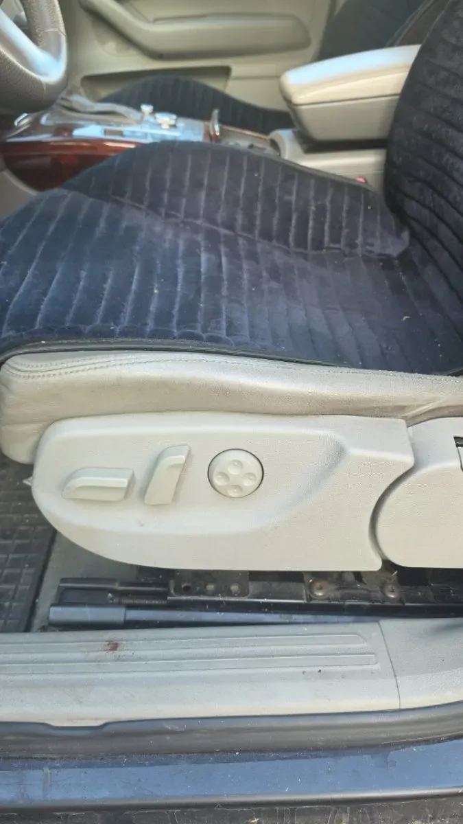 Audi A6 2004 photo 2