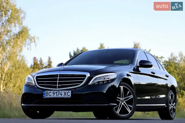 Mercedes-Benz C-Class 2018 photo 2