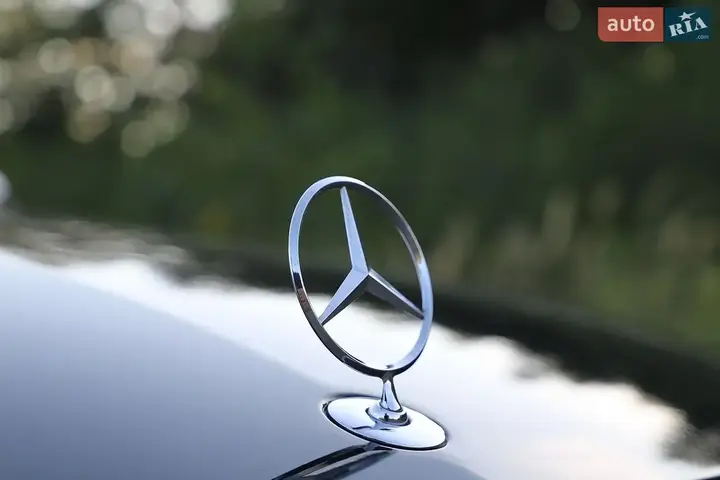 Mercedes-Benz C-Class 2018 photo 5