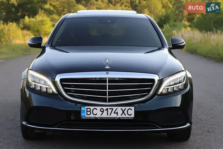 Mercedes-Benz C-Class 2018 photo 4