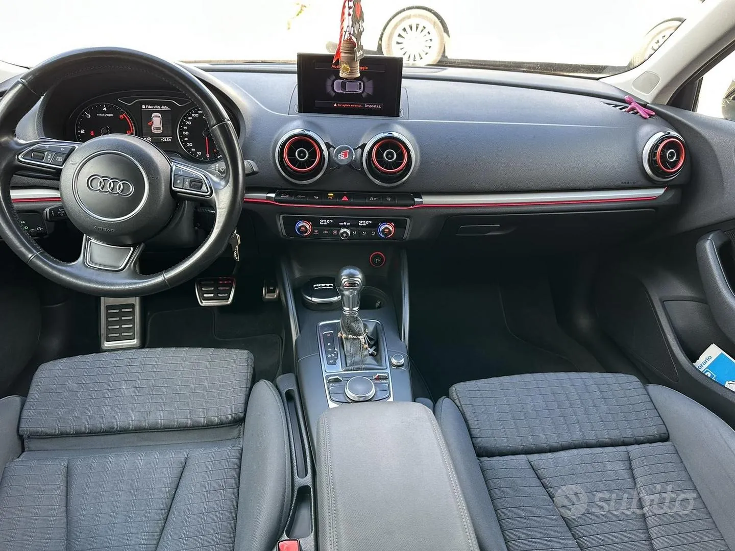 Audi A3 2013 photo 3