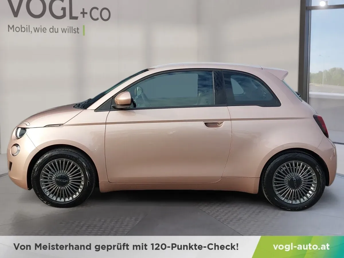Fiat 500E 2022 photo 2