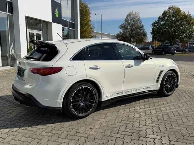 Infiniti Fx 2013 photo 3
