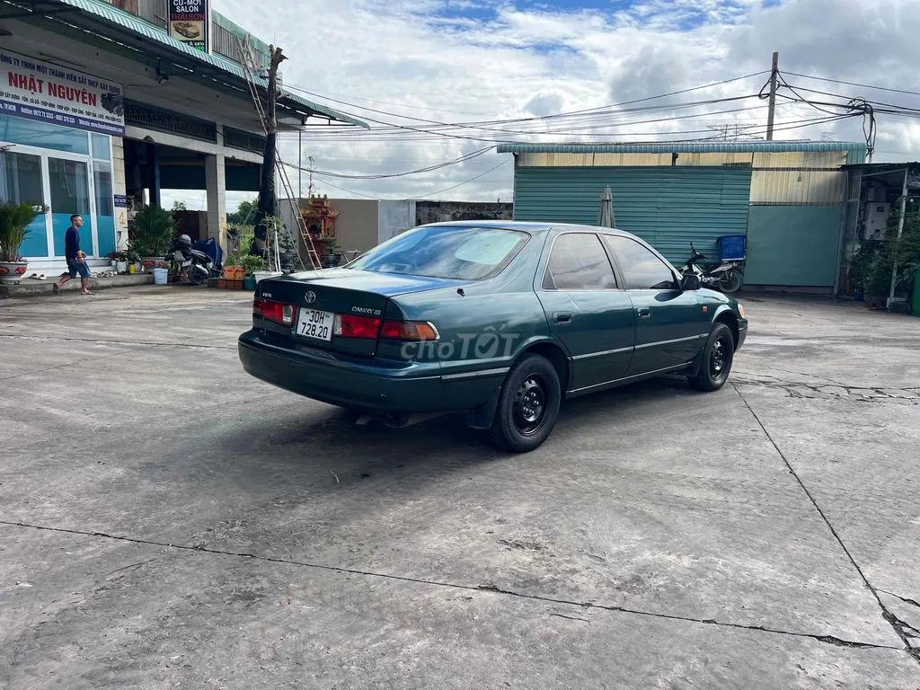 Toyota Camry 1998 photo 4