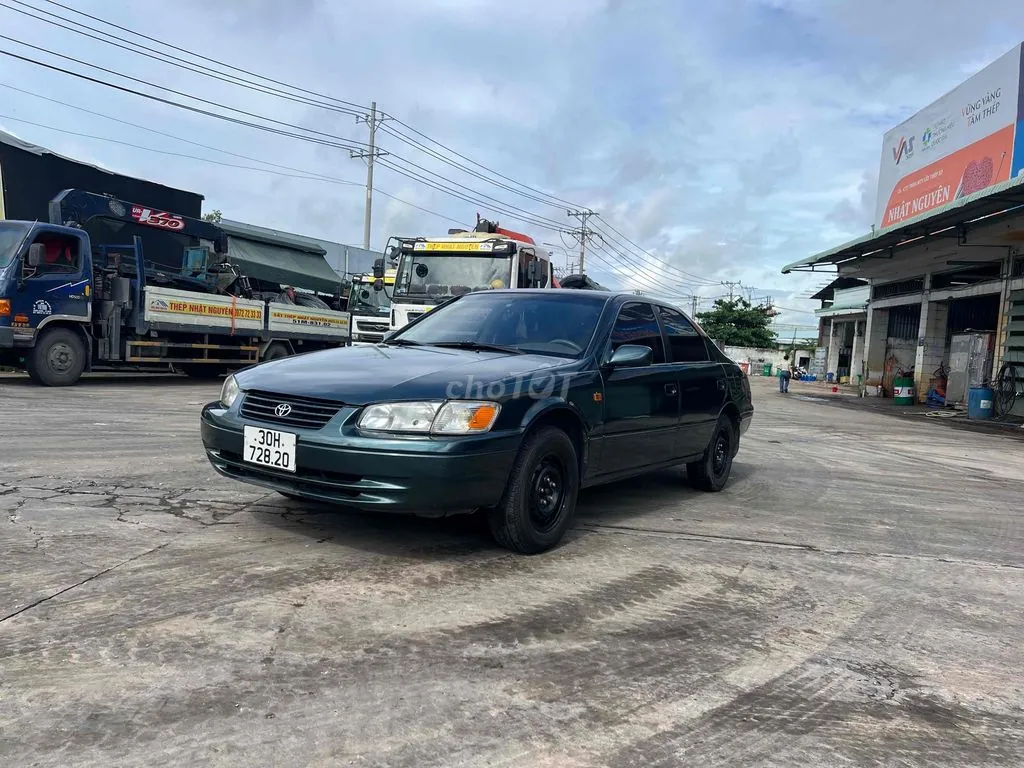 Toyota Camry 1998 photo 3