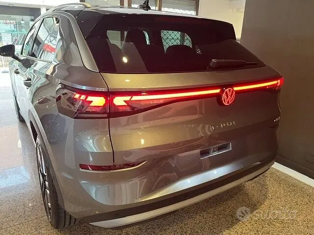 Volkswagen T-Roc 2026 photo 3