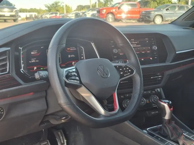 Volkswagen Jetta 2024 photo 2
