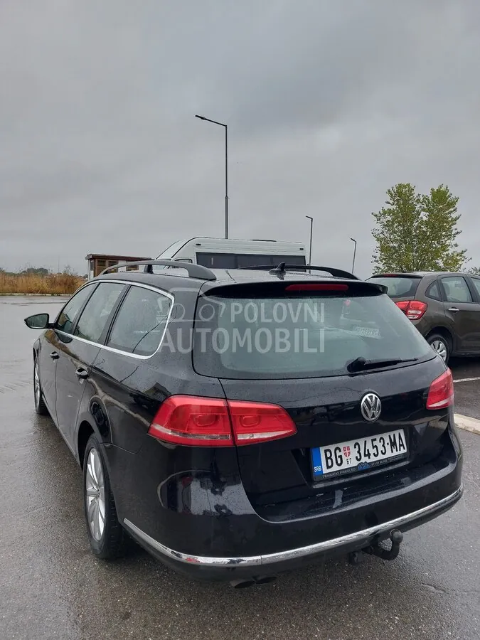 Volkswagen Passat 2011 photo 3