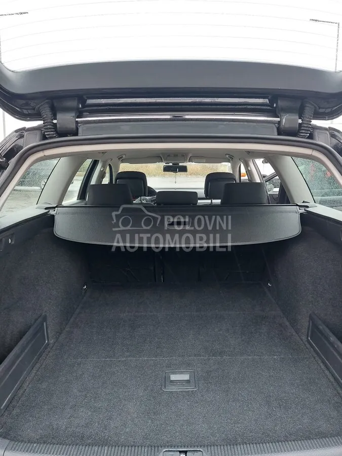 Volkswagen Passat 2011 photo 5