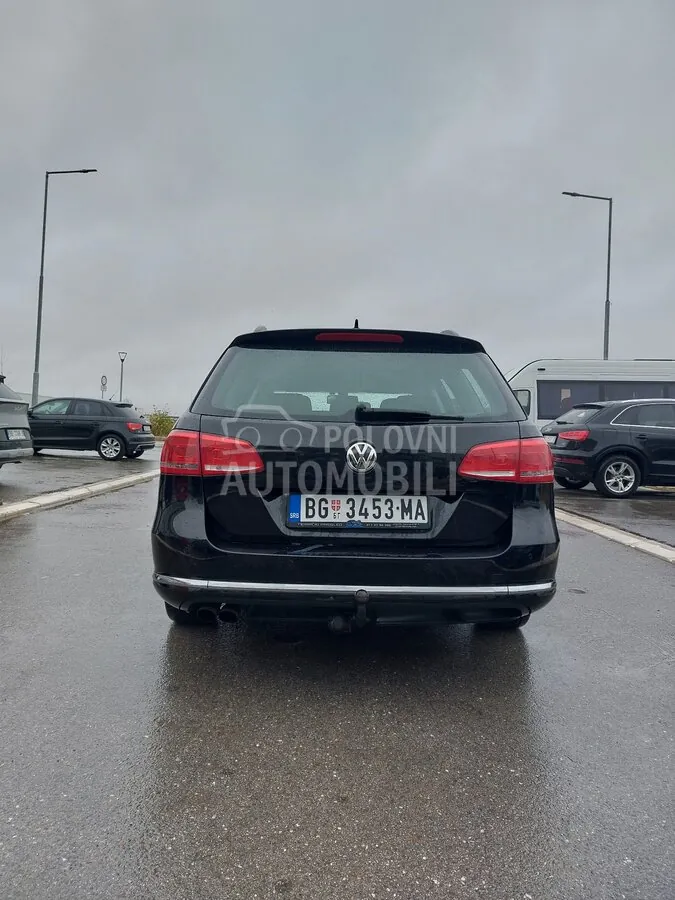 Volkswagen Passat 2011 photo 4