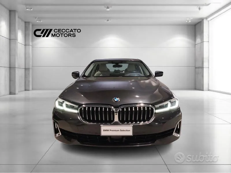 BMW 5 Series 2021 photo 2