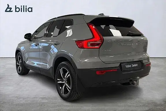 Volvo Xc40 2025 photo 2