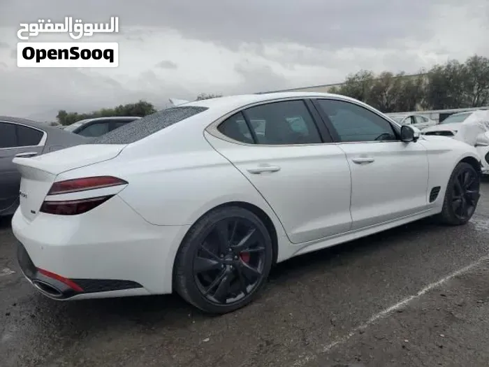 Genesis G70 2022 photo 2
