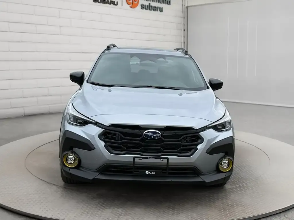 Subaru Crosstrek 2026 photo 2