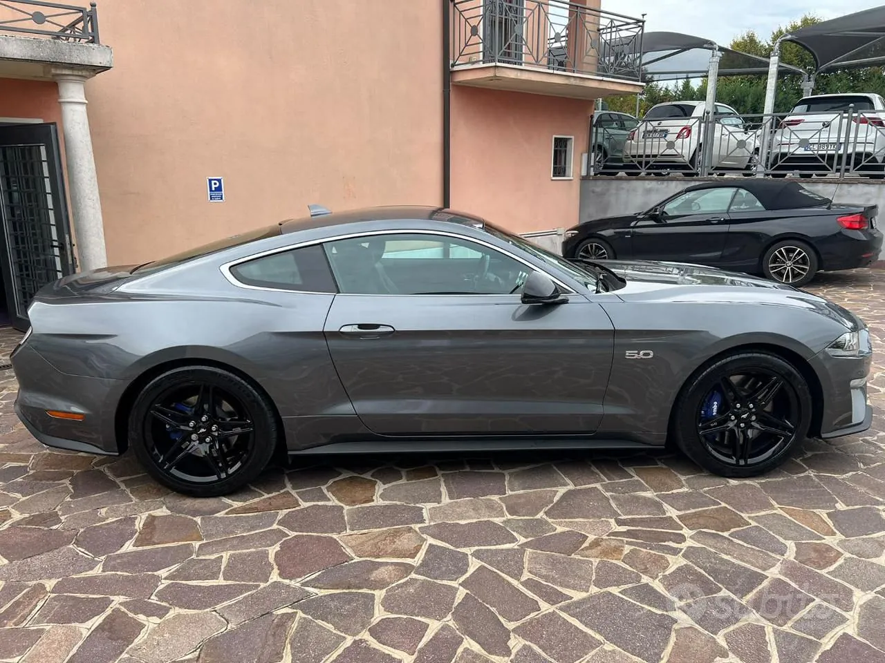 Ford Mustang 2024 photo 2