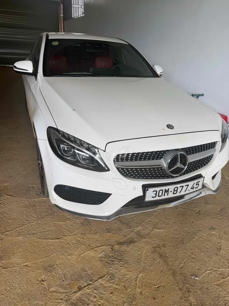 Mercedes-Benz C300