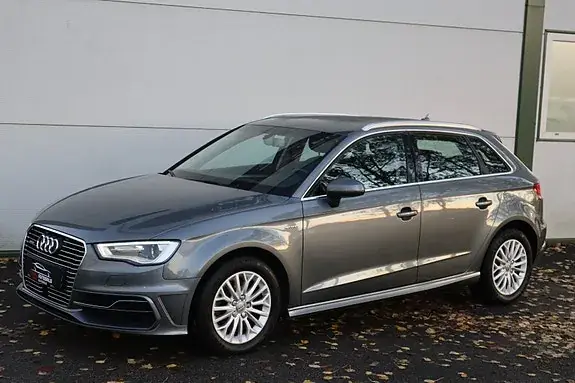 Audi A3 2016 photo 3