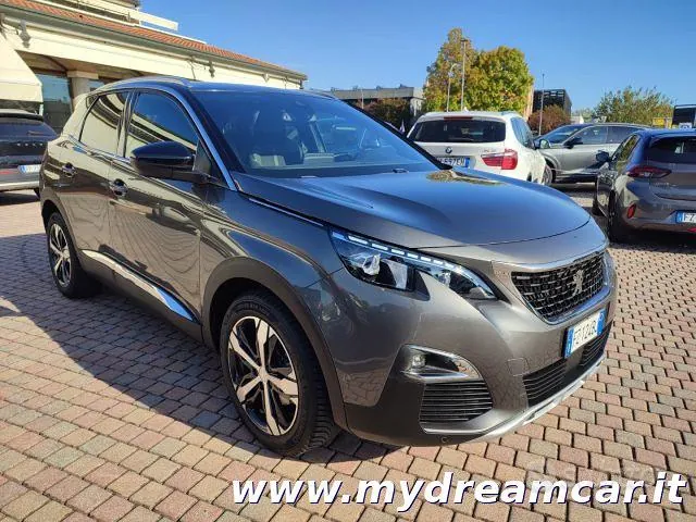 Peugeot 3008 2020 photo 3