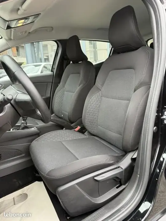 Renault Clio 2023 photo 5