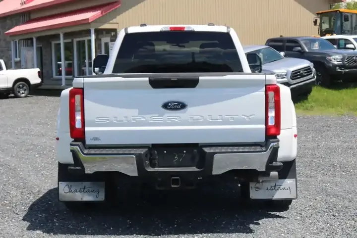 Ford F350 2025 photo 5
